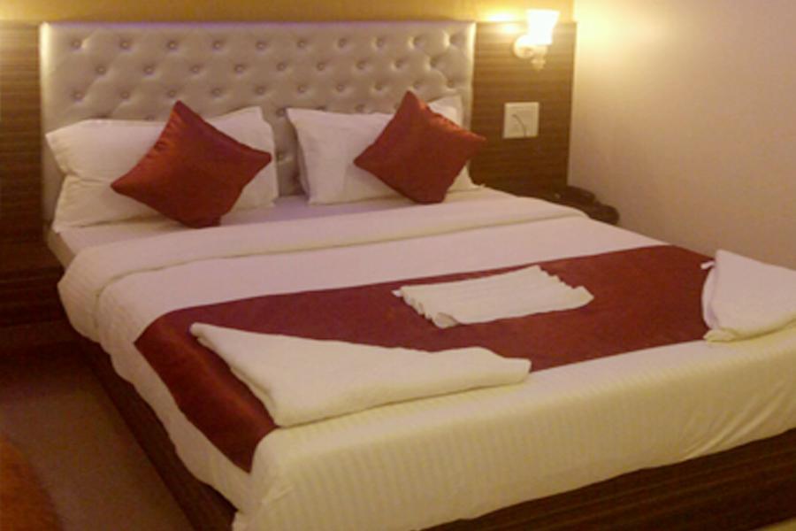 Flagship 83490 Hotel Bently Palace Mumbai Exterior photo