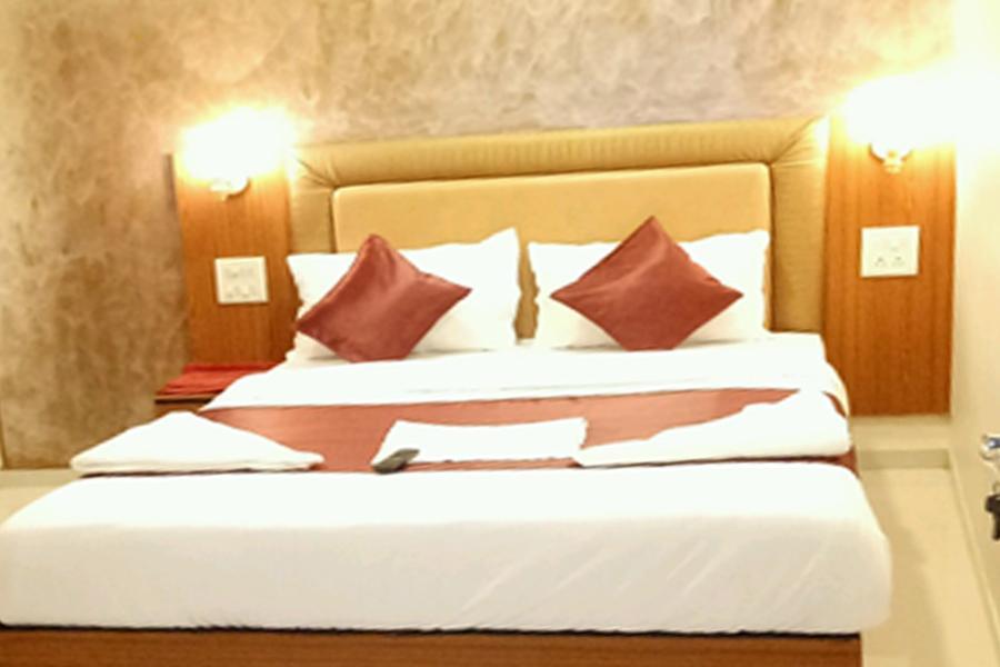 Flagship 83490 Hotel Bently Palace Mumbai Exterior photo