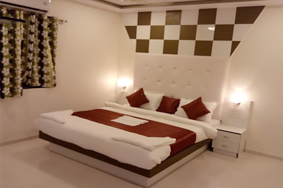 Flagship 83490 Hotel Bently Palace Mumbai Exterior photo